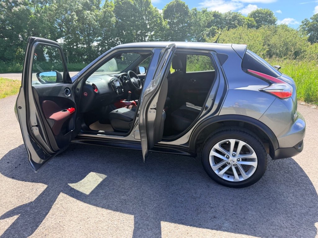 USED 2017 17 NISSAN JUKE 1.2 DIG-T N-Connecta SUV 5dr Petrol Manual Euro 6 (s/s) (115 ps) 