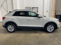 USED 2023 73 VOLKSWAGEN T-ROC 1.5 TSI Life SUV 5dr Petrol DSG Euro 6 (s/s) (150 ps) 