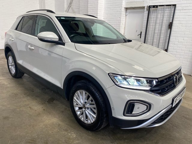 View our VOLKSWAGEN T-ROC