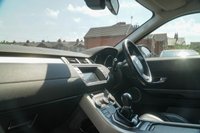 USED 2015 15 LAND ROVER RANGE ROVER EVOQUE 2.2 eD4 Pure SUV 5dr Diesel Manual FWD Euro 5 (s/s) (150 ps) 