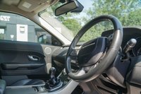 USED 2015 15 LAND ROVER RANGE ROVER EVOQUE 2.2 eD4 Pure SUV 5dr Diesel Manual FWD Euro 5 (s/s) (150 ps) 