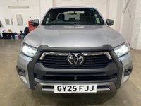 USED 2025 25 TOYOTA HI-LUX DOUBLE CAB 2.8 Hybrid 48v Invincible X 205ps Auto (2024 - ) 