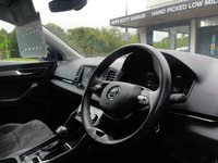 USED 2023 72 SKODA KAROQ 1.5 TSI ACT SE L SUV 5dr Petrol DSG Euro 6 (s/s) (150 ps) ***ONE OWNER + CAMERA + WINTER PACK + APPLE PLAY*** (1Owner,WinterPack,Camera,ApplePlay,FSH,8K)