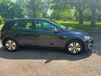 USED 2019 19 VOLKSWAGEN E-GOLF 35.8kWh e-Golf Auto 5dr 2KEYS|FSH|HIGH SPEC|RECENT SER