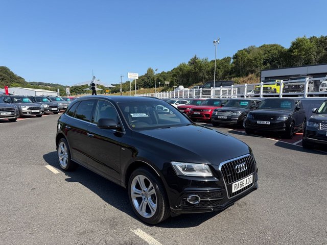 View our Audi Q5 range