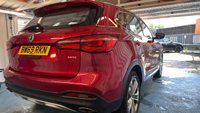 USED 2019 69 MG MG HS 1.5 T-GDI Exclusive SUV 5dr Petrol DCT Euro 6 (s/s) (162 ps)+2 KEYS+2 FORMER KEEPERS+PANORAMIC SUNROOF+NEW CLUTCH FITTED APRIL 2026 BY MG AND GEARBOX SERVICE+HEATED LEATHER SEATS+PARK ASSIST WITH CAMERA+ADAPTIVE CRUISE CONTROL+AIRCON+PRIVACY GLASS+PARKING SENSORS+NAV+18
