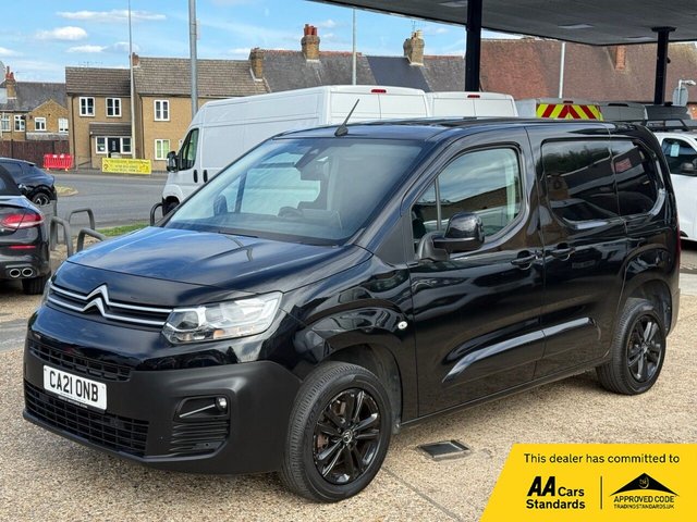 View our CITROEN BERLINGO
