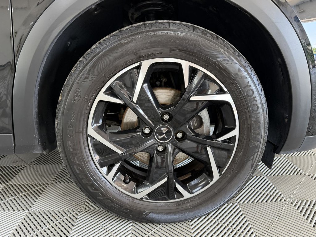 USED 2019 19 DS AUTOMOBILES DS 3 CROSSBACK 1.2 PureTech Prestige Crossback 5dr Petrol Manual Euro 6 (s/s) (100 ps) 