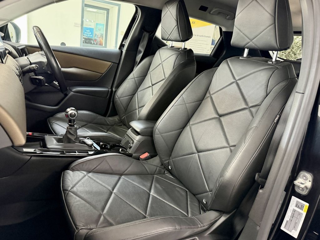 USED 2019 19 DS AUTOMOBILES DS 3 CROSSBACK 1.2 PureTech Prestige Crossback 5dr Petrol Manual Euro 6 (s/s) (100 ps) 
