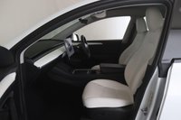 USED 2024 24 TESLA MODEL Y Auto RWD 5dr 