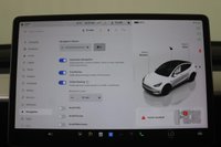 USED 2024 24 TESLA MODEL Y Auto RWD 5dr 