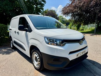 View our TOYOTA PROACE CITY