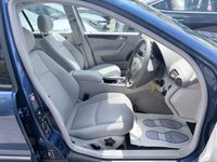 USED 2003 53 MERCEDES-BENZ C-CLASS 1.8 C200 Kompressor Elegance SE Saloon 4dr Petrol Automatic (209 g/km, 163 bhp) in metallic blue with a grey interior in immaculate condition with only 67456 miles one not to be missed. A future classic Mercedes in immaculate condition inside and out with a great history in metallic blue with a lovely grey cloth interior a stunning Mercedes that drives and looks great.............
