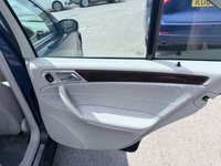 USED 2003 53 MERCEDES-BENZ C-CLASS 1.8 C200 Kompressor Elegance SE Saloon 4dr Petrol Automatic (209 g/km, 163 bhp) in metallic blue with a grey interior in immaculate condition with only 67456 miles one not to be missed. A future classic Mercedes in immaculate condition inside and out with a great history in metallic blue with a lovely grey cloth interior a stunning Mercedes that drives and looks great.............