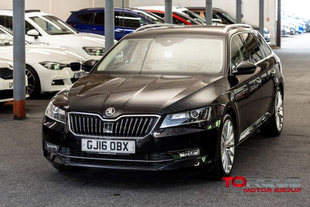 View our SKODA SUPERB