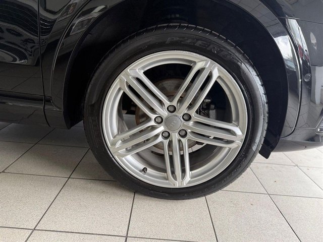 View our AUDI Q3