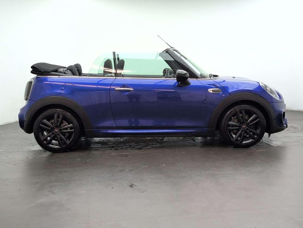 Used 2019 19 MINI CONVERTIBLE 1.5 Cooper Sport 2dr CLICK+COLLECT / HOME DELIVERY