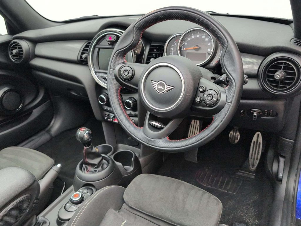 Used 2019 19 MINI CONVERTIBLE 1.5 Cooper Sport 2dr CLICK+COLLECT / HOME DELIVERY