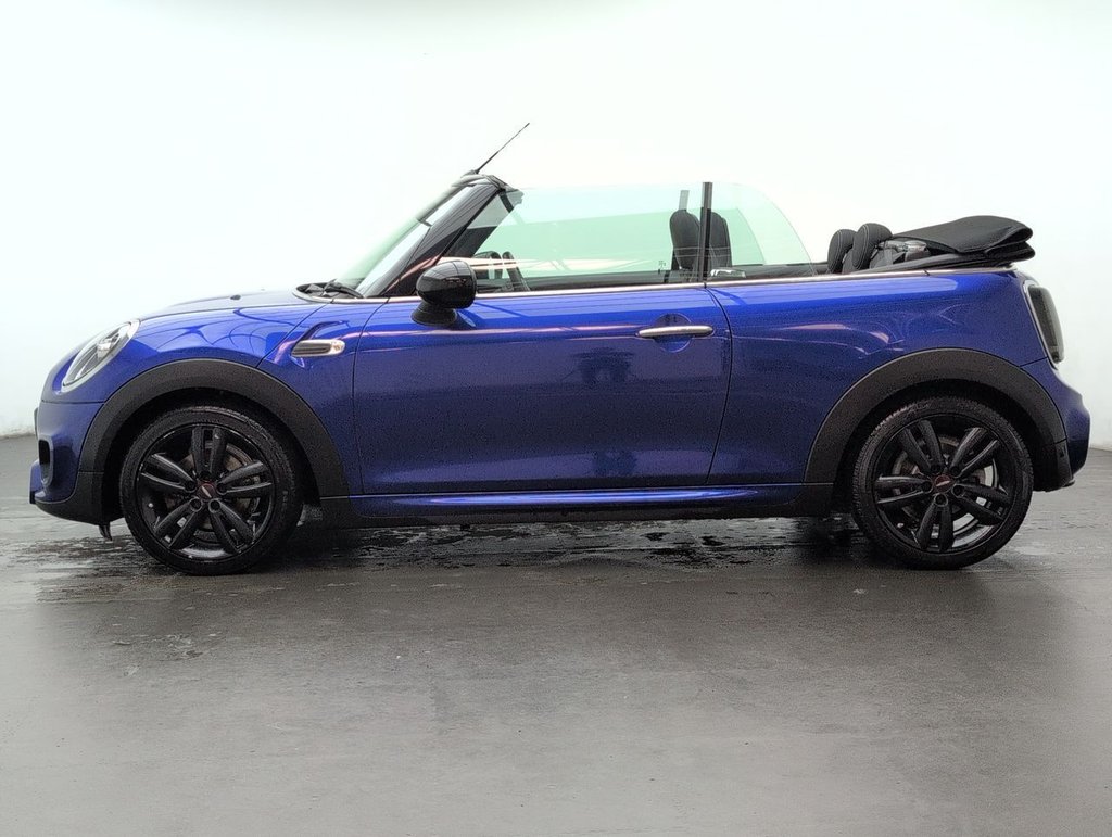 Used 2019 19 MINI CONVERTIBLE 1.5 Cooper Sport 2dr CLICK+COLLECT / HOME DELIVERY