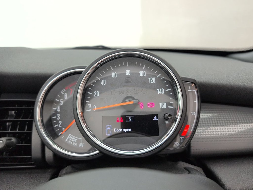 Used 2019 19 MINI CONVERTIBLE 1.5 Cooper Sport 2dr CLICK+COLLECT / HOME DELIVERY