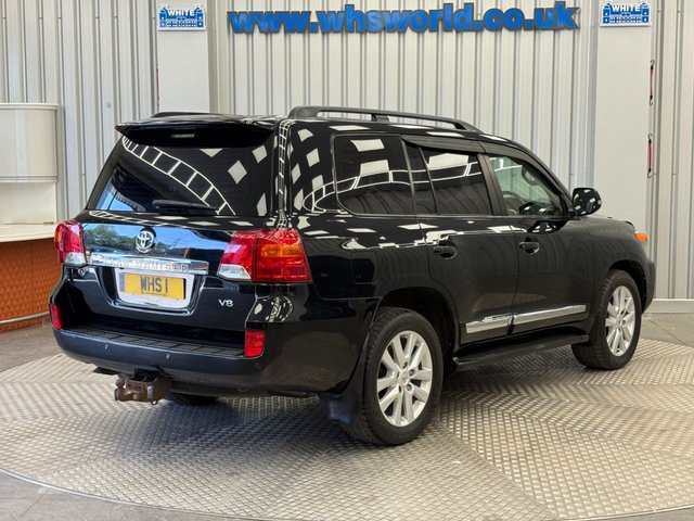 TOYOTA LAND CRUISER at White Hire and Sales (WHS World)