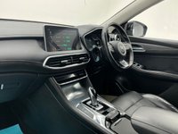 USED 2023 MG MG HS 1.5 T-GDI Excite SUV 5dr Petrol DCT Euro 6 (s/s) (162 ps) Finished In Black Pearl , This MG Comes With 2 Keys, Reverse Camera, Parking Sensors, Apple Carplay, Navigation System, 12 Months MOT, 3 Months Warranty. Finance And Extended Warranty Available.