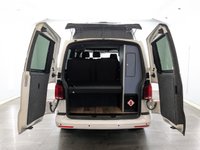 USED 2022 22 VOLKSWAGEN TRANSPORTER 2.0 TDI T28 Startline Campervan Conversion Diesel Manual FWD SWB Euro 6 (s/s) (110 ps) 20 INCH LOAD REATED ALLOY WHEELS , SKYLINE ROOF WITH SOLAR PANEL , FOUR BERTH CAMPERVAN , RIB BED WITH ISOFIX , BLUE CUSTOM UNITS , BLACK LEATHER INTERIOR , TWIN BURNER GAS HOB , FRIDGE-FREEZER , FULL SERVICE HISTORY