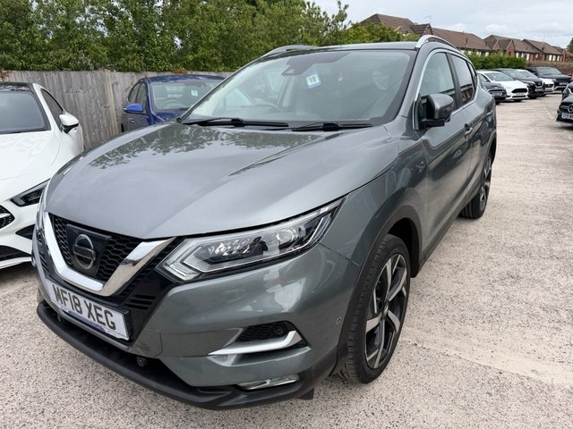 View our NISSAN QASHQAI
