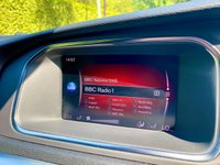 USED 2018 68 VOLVO V40 1.5 T2 GPF R-Design Nav Plus Hatchback 5dr Petrol Auto Euro 6 (s/s) (122 ps) **FULL DEALER HISTORY**