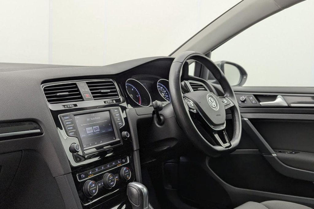 USED 2016 66 VOLKSWAGEN GOLF 2.0 TDI BlueMotion Tech GT Edition Hatchback 5dr Diesel DSG Euro 6 (s/s) (150 ps) Pan Roof, Sat Nav, Cruise