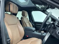 USED 2023 23 LAND ROVER DISCOVERY 3.0 D300 MHEV R-Dynamic HSE SUV 5dr Diesel Auto 4WD Euro 6 (s/s) (300 ps) Finished In Santorini Black, This 7 Seater Discovery Comes With Full Land Rover Service History, 23" Riviera Alloy Wheels, Meridian Premium Sound System, Heated Front And Rear Seats, Heated Steering Wheel, Powered Gesture Tailgate, 2 Keys, Fixed Glass Panoramic Roof, 360 And Reverse Cameras, 12 Months MOT, 3 Months Warranty. Finance And Extended Warranty Available.