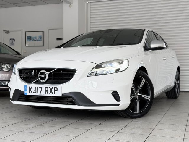 View our VOLVO V40