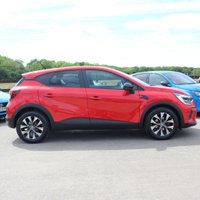 USED 2023 23 RENAULT CAPTUR 1.0 TCe evolution SUV 5dr Petrol Manual Euro 6 (s/s) (90 ps) SAT NAV PARK SENSORS CRUISE CONTROL