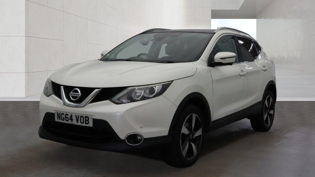 USED 2015 64 NISSAN QASHQAI 1.5 dCi n-tec+ SUV 5dr Diesel Manual 2WD Euro 5 (s/s) (110 ps)