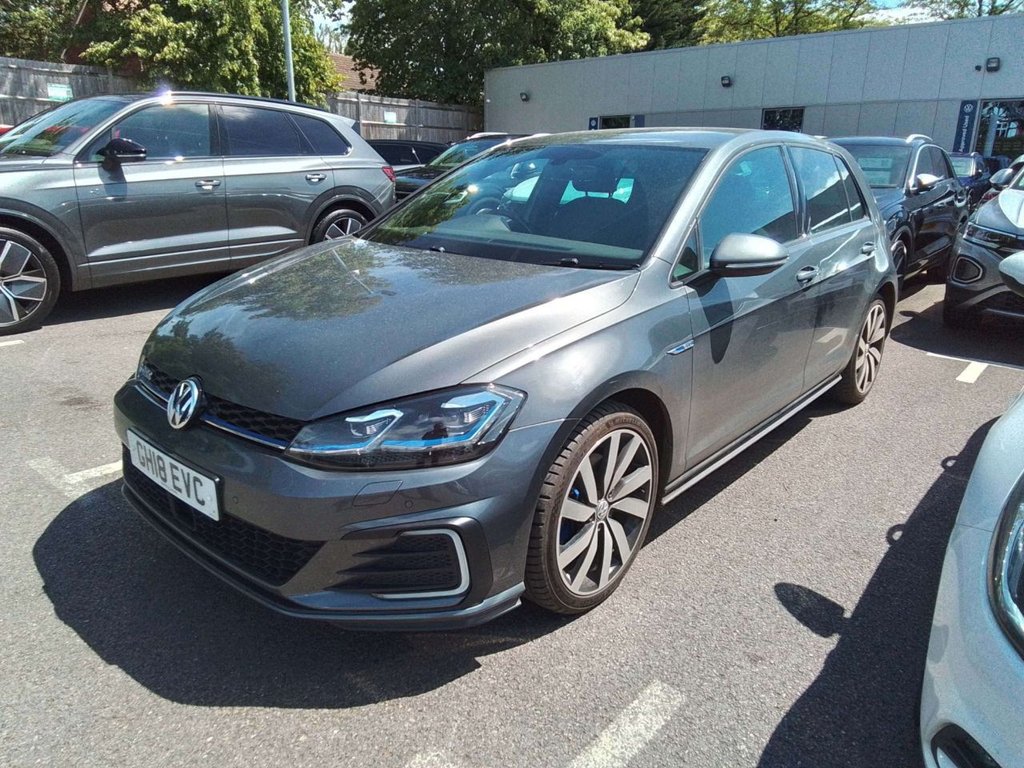 USED 2018 18 VOLKSWAGEN GOLF 1.4 TSI 8.7kWh GTE Advance Hatchback 5dr Petrol Plug-in Hybrid DSG Euro 6 (s/s) (204 ps) 