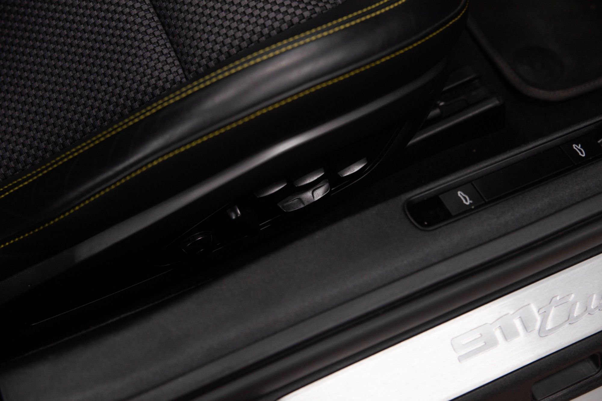 USED 2021 W PORSCHE 911 3.7T 992 Turbo S Coupe 