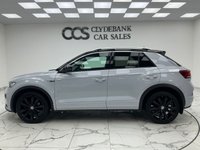 USED 2020 20 VOLKSWAGEN T-ROC 1.5 TSI GPF EVO R-Line SUV 5dr Petrol Manual Euro 6 (s/s) (150 ps) Finished In Pure White, This T-Roc Comes With 2 Keys, Reverse Camera, Front And Rear Parking Sensors, Service History, R Logo Embossed, Heated Front Seats, 19" Alloy Wheels, 12 Months MOT, 3 Months Warranty. Finance And Extended Warranty Available.