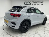 USED 2020 20 VOLKSWAGEN T-ROC 1.5 TSI GPF EVO R-Line SUV 5dr Petrol Manual Euro 6 (s/s) (150 ps) Finished In Pure White, This T-Roc Comes With 2 Keys, Reverse Camera, Front And Rear Parking Sensors, Service History, R Logo Embossed, Heated Front Seats, 19" Alloy Wheels, 12 Months MOT, 3 Months Warranty. Finance And Extended Warranty Available.