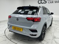 USED 2020 20 VOLKSWAGEN T-ROC 1.5 TSI GPF EVO R-Line SUV 5dr Petrol Manual Euro 6 (s/s) (150 ps) Finished In Pure White, This T-Roc Comes With 2 Keys, Reverse Camera, Front And Rear Parking Sensors, Service History, R Logo Embossed, Heated Front Seats, 19" Alloy Wheels, 12 Months MOT, 3 Months Warranty. Finance And Extended Warranty Available.