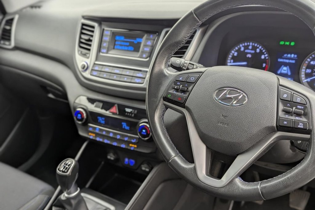 USED 2018 18 HYUNDAI TUCSON 1.6 GDi Blue Drive SE SUV 5dr Petrol Manual Euro 6 (s/s) (132 ps) Bluetooth, 17" Alloys, Air Con