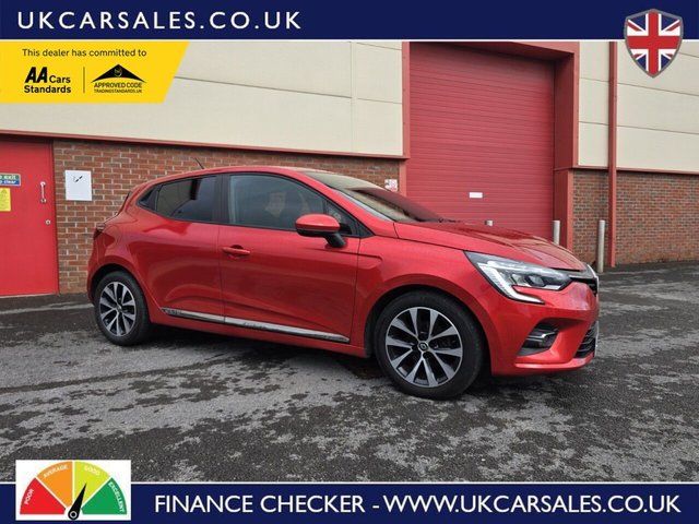 View our Renault Clio 1.0 TCe Iconic Hatchback 5dr Petrol Manual Euro 6 (s/s) (100 ps)