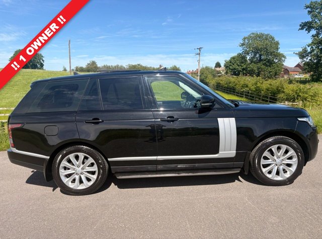 View our Land Rover Range Rover 3.0 TD V6 Vogue SUV 5dr Diesel Auto 4WD Euro 5 (s/s) (258 ps)