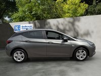 USED 2018 18 VAUXHALL ASTRA 1.6 CDTi BlueInjection Tech Line Nav Hatchback 5dr Diesel Auto Euro 6 (136 ps) &pound;200 TO SECURE, DELIVERY AVAILABLE!