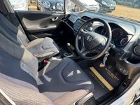 USED 2015 64 HONDA JAZZ 1.4 i-VTEC ES Plus Hatchback 5dr Petrol Manual Euro 5 (99 ps) FULL HISTORY+NEW MOT
