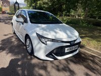 USED 2020 69 TOYOTA COROLLA 1.8 VVT-h Icon Tech Hatchback 5dr Petrol Hybrid CVT Euro 6 (s/s) (122 ps) Toyota service history and Warranty