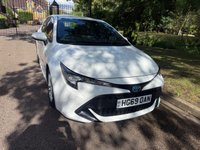 USED 2020 69 TOYOTA COROLLA 1.8 VVT-h Icon Tech Hatchback 5dr Petrol Hybrid CVT Euro 6 (s/s) (122 ps) Toyota service history and Warranty