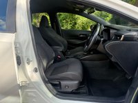USED 2020 69 TOYOTA COROLLA 1.8 VVT-h Icon Tech Hatchback 5dr Petrol Hybrid CVT Euro 6 (s/s) (122 ps) Toyota service history and Warranty