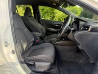 USED 2020 69 TOYOTA COROLLA 1.8 VVT-h Icon Tech Hatchback 5dr Petrol Hybrid CVT Euro 6 (s/s) (122 ps) Toyota service history and Warranty