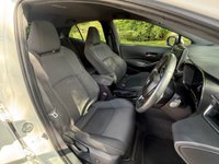 USED 2020 69 TOYOTA COROLLA 1.8 VVT-h Icon Tech Hatchback 5dr Petrol Hybrid CVT Euro 6 (s/s) (122 ps) Toyota service history and Warranty