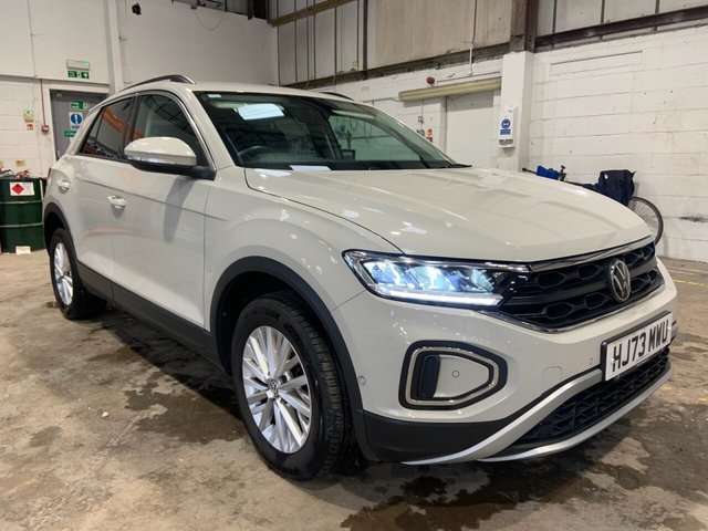 View our VOLKSWAGEN T-ROC